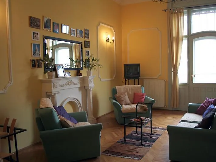 Downtown Oasis Hostel Budapest